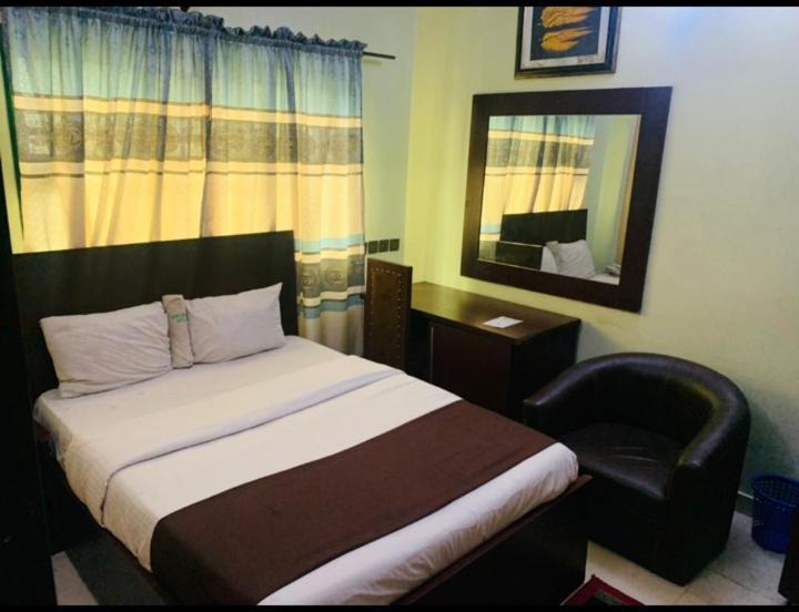 Scrolab Executive Hotels Ibadan Ngoại thất bức ảnh